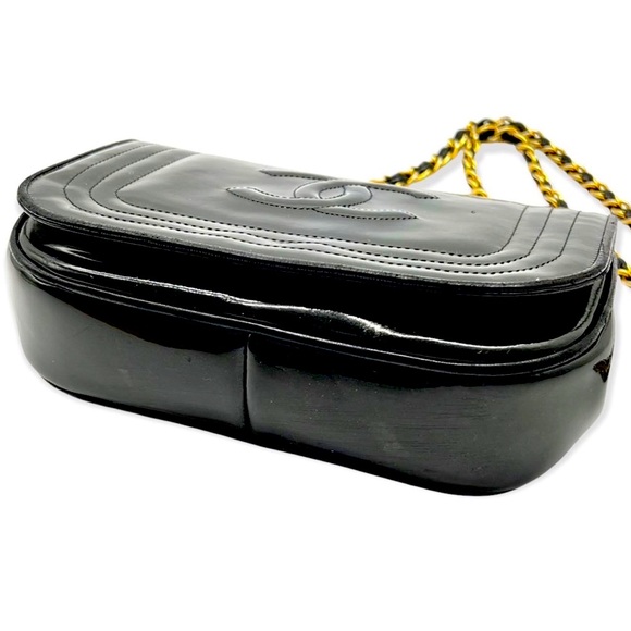 💯AUTH CHANEL MINI FLAP BAG PATENT BLACK LEATHER GOLD CHAIN SHOULDER CROSSBODY - Picture 4 of 15